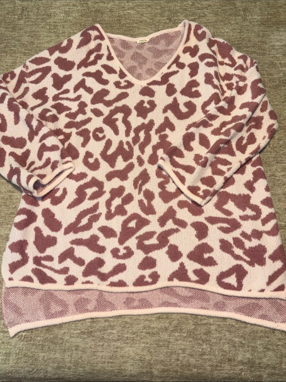 1X oversized Pink leopard cheetah print cozy soft sweater JODIFL 2x 3x light